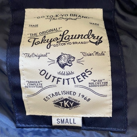 GO-TO-K-YO Brand Tokyo Laundry Navy Blue Puffer Vest Size: S - Picture 3 of 8